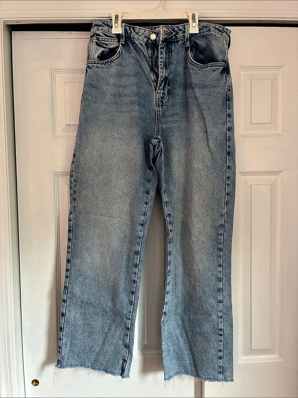 Zara Straight Leg Raw Hem Jeans Medium Blue